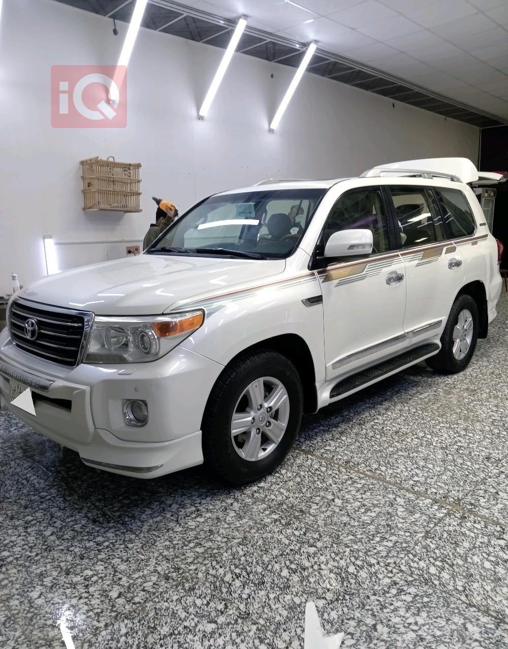 تويوتا لاندكروزر